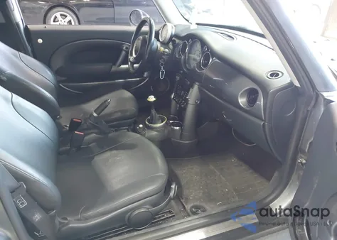 2005 Mini Cooper S из США, поврежденный, VIN WMWRE33545TL14576